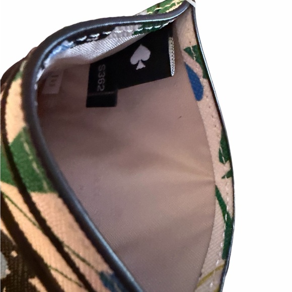 Kate Spade Blue and Yellow Floral Card Holder - Picture 5 of 6